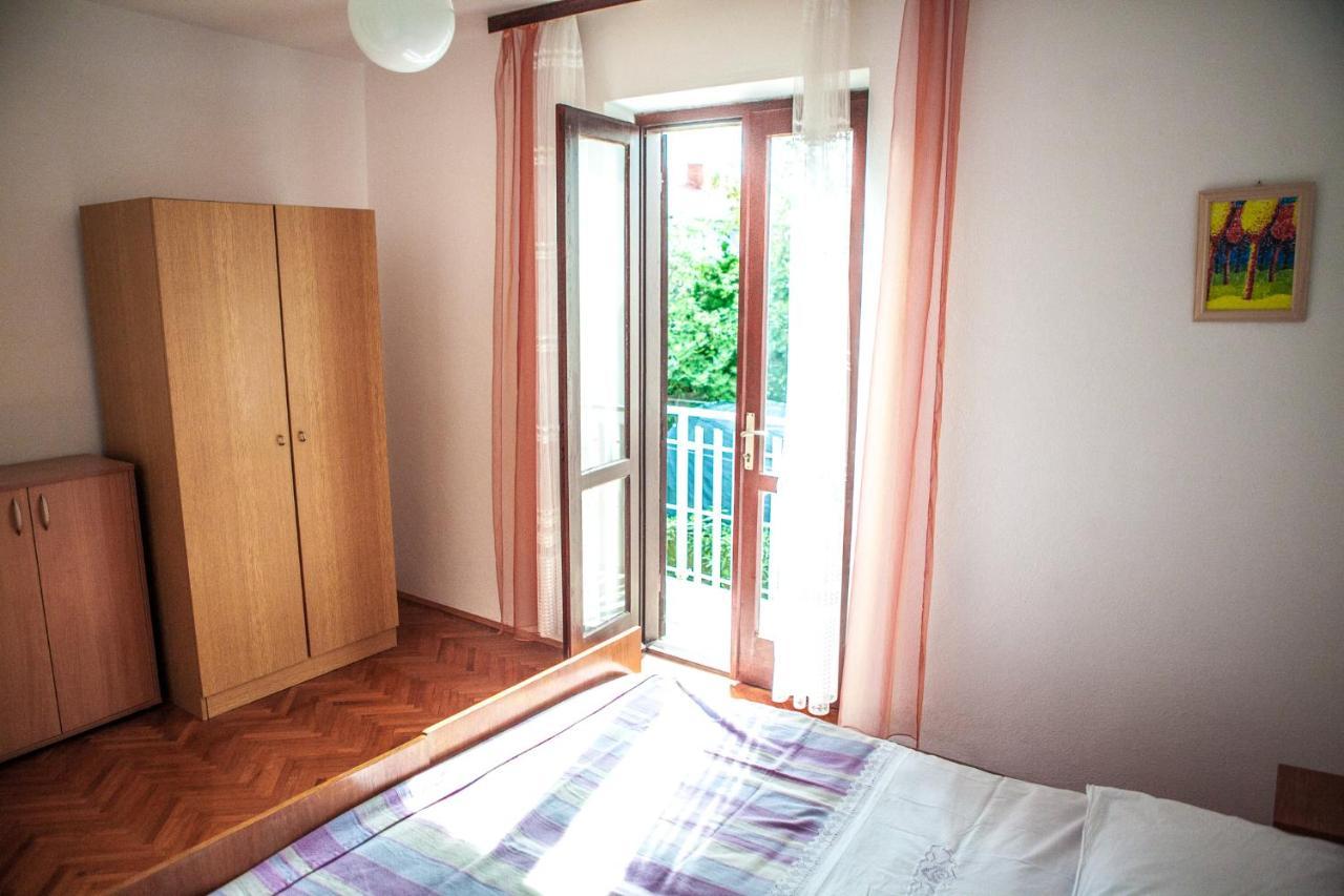 Apartments Alma ノヴァリャ エクステリア 写真