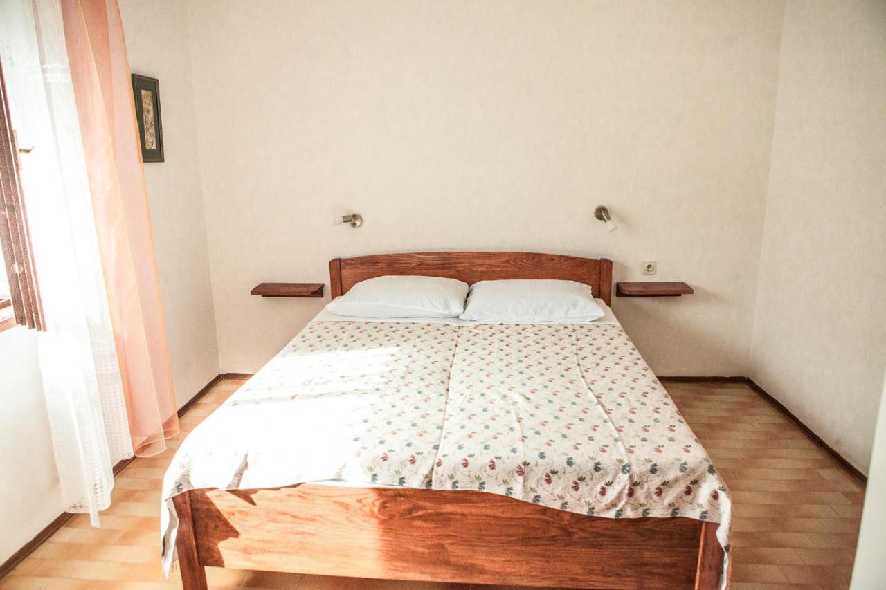 Apartments Alma ノヴァリャ エクステリア 写真